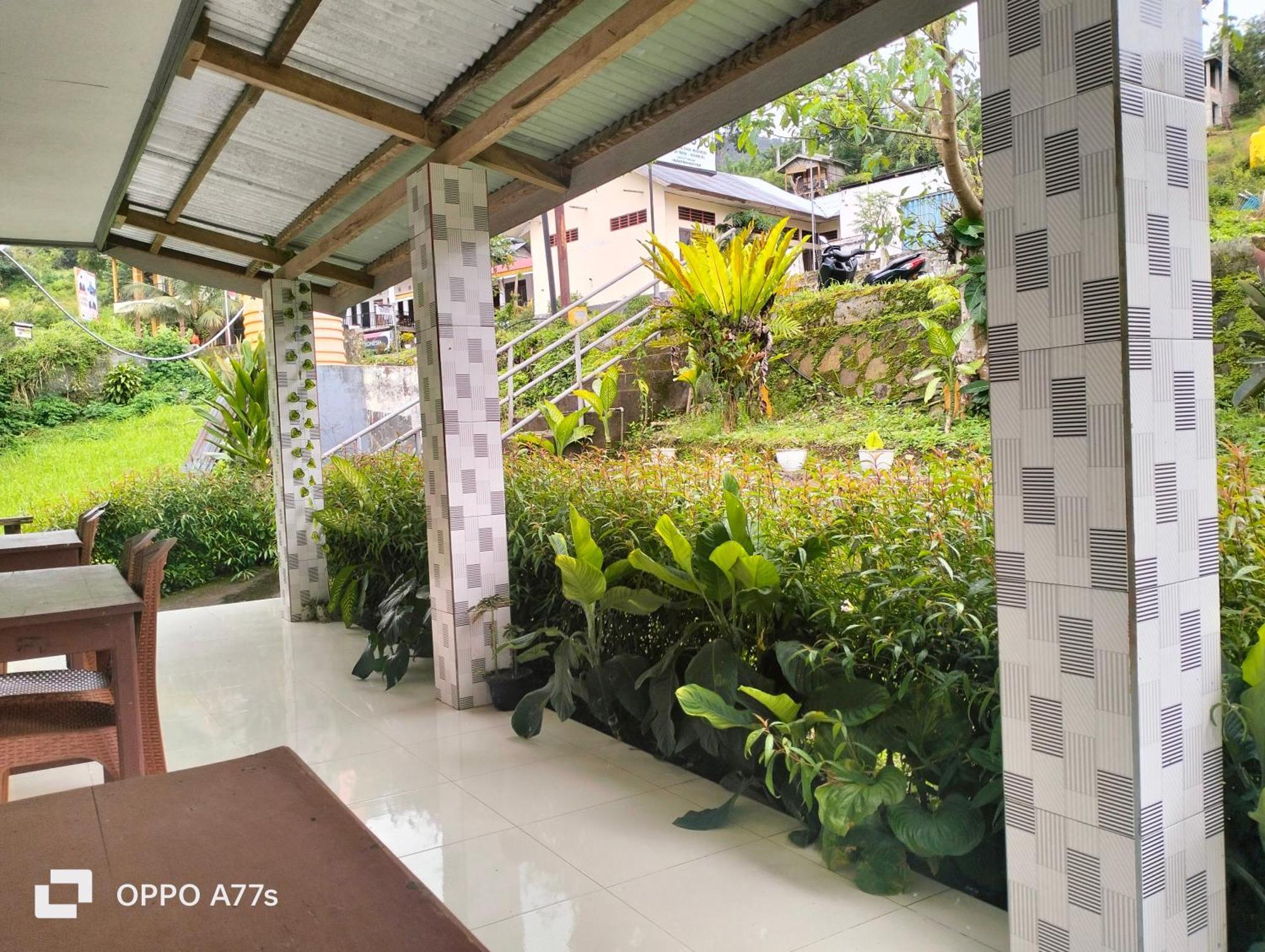 Wisma Kelimutu Ende Ngoại thất bức ảnh
